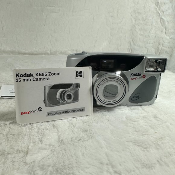 Vintage Kodak EasyLoad 35 KE85 Zoom Point And Shot 35mm Film Camera w/ manuals - Picture 6 of 6